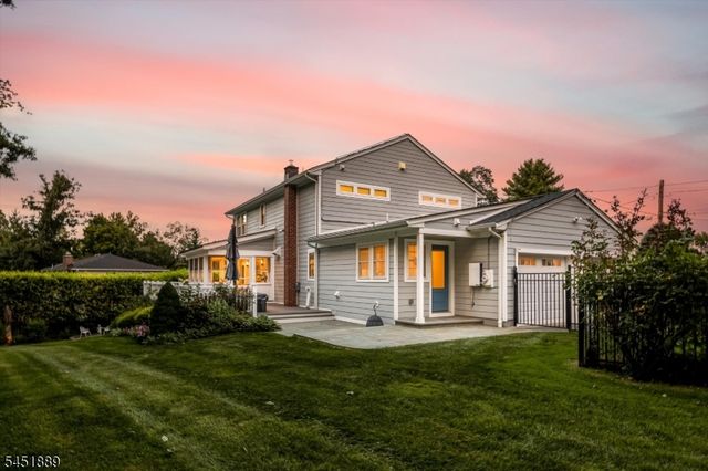 24 Stone Dr, West Orange Twp., NJ 07052