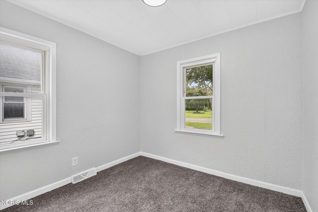 5028 Arbor Way, Sylvania, OH 43560