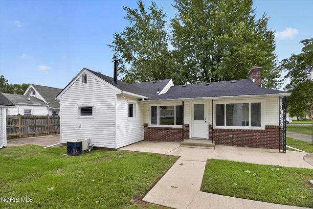 5028 Arbor Way, Sylvania, OH 43560