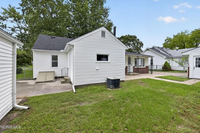 5028 Arbor Way, Sylvania, OH 43560