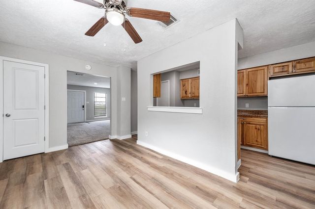 4620 W Orange Street, Pearland, TX 77581