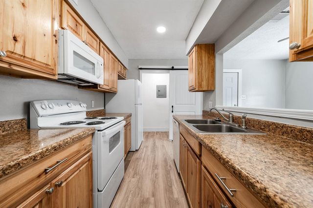 4620 W Orange Street, Pearland, TX 77581