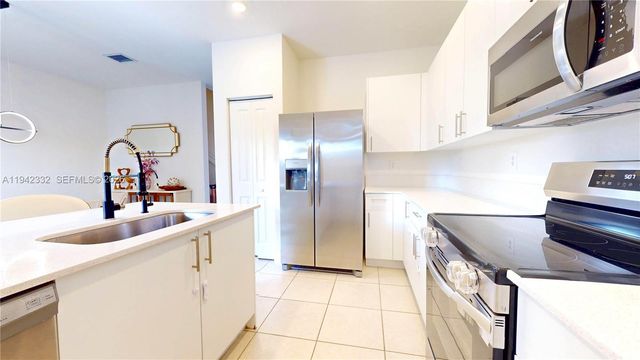 17910 SW 359th Ter 17910, Homestead, FL 33034