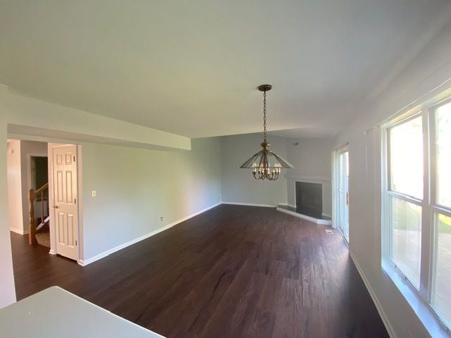 209 N Southport Road, Mundelein, IL 60060