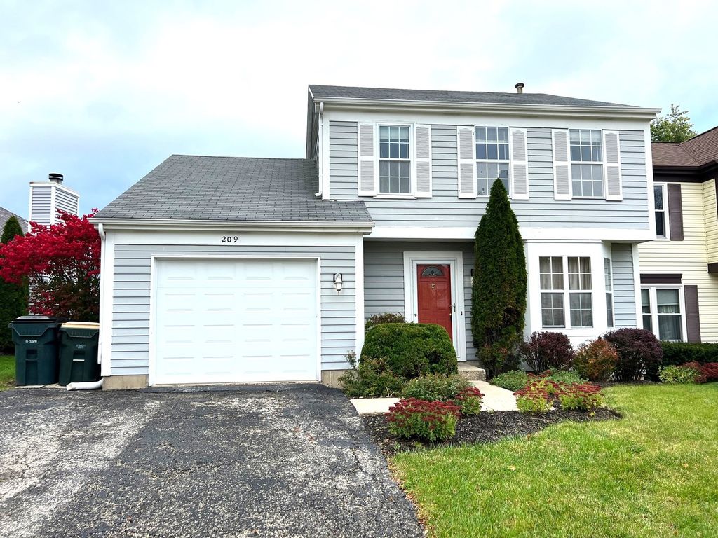 209 N Southport Road, Mundelein, IL 60060