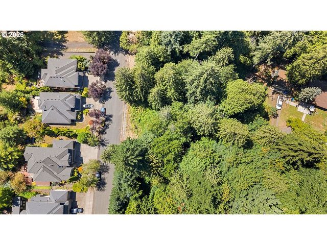 0 Se DUKE St, Portland, OR 97236