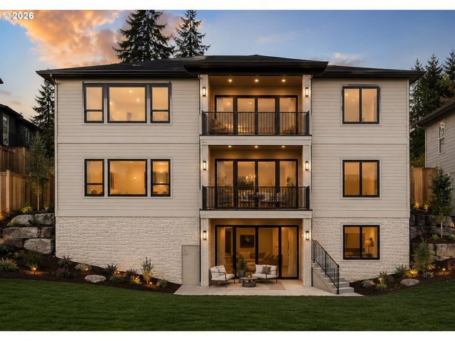 0 Se DUKE St, Portland, OR 97236