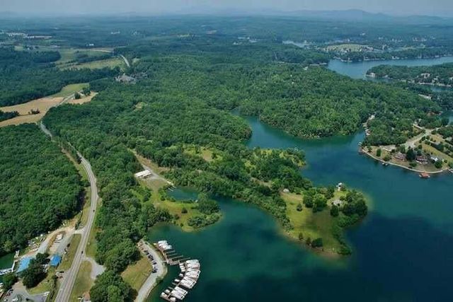 Lot 8 Bridgewater Grande DR, Moneta, VA 24121