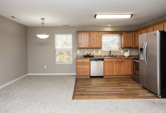 323 NE Kingwood None, Waukee, IA 50263