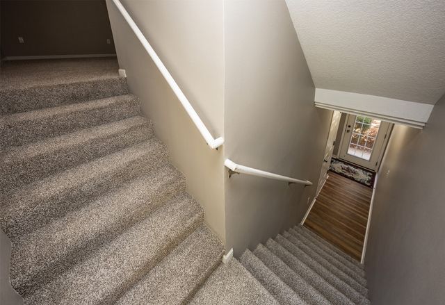 323 NE Kingwood None, Waukee, IA 50263