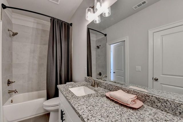 919 Hilltop Park, Dacula, GA 30019