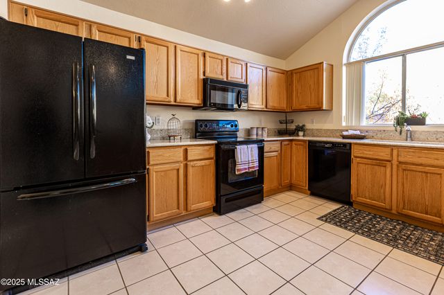 1380 W Copper Creek Place, Oro Valley, AZ 85737