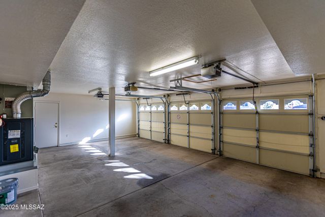 1380 W Copper Creek Place, Oro Valley, AZ 85737