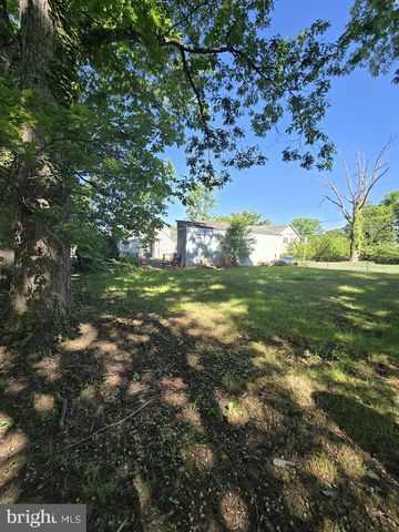 9130 DARCY RD, Upper Marlboro, MD 20774