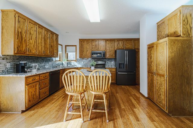 8927 W 136th Street, Savage, MN 55378