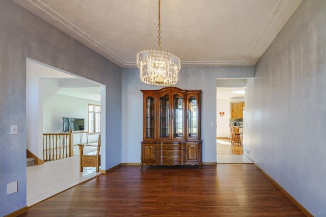 8927 W 136th Street, Savage, MN 55378