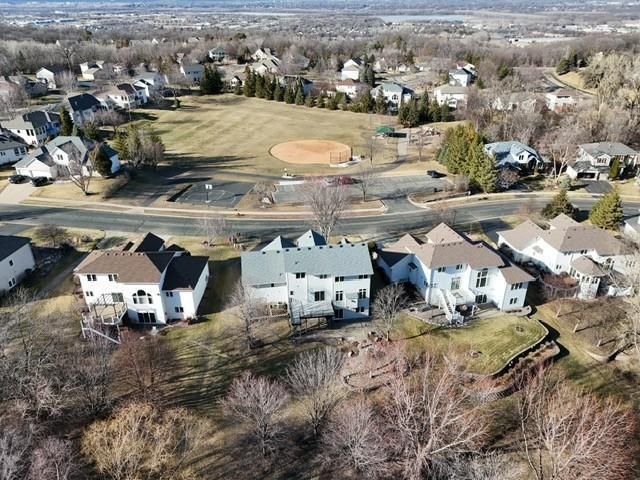 8927 W 136th Street, Savage, MN 55378