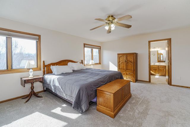 8927 W 136th Street, Savage, MN 55378