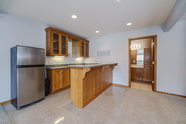 8927 W 136th Street, Savage, MN 55378