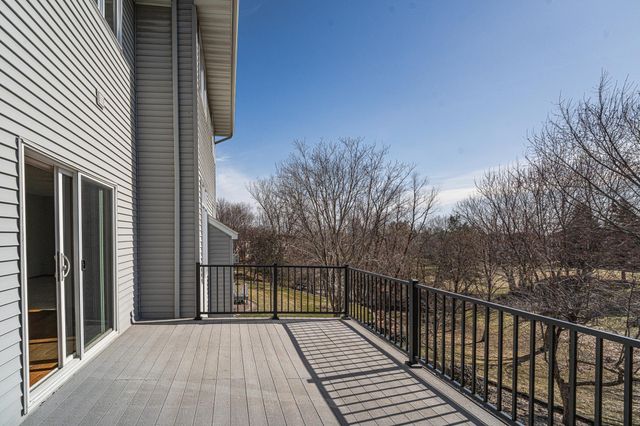 8927 W 136th Street, Savage, MN 55378