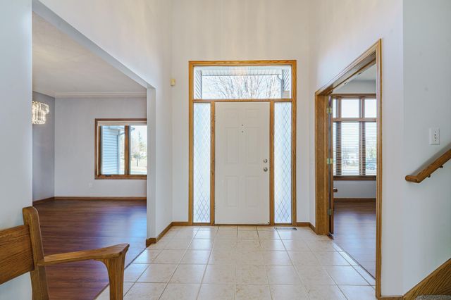 8927 W 136th Street, Savage, MN 55378