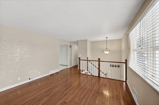 3252 Jersey Avenue S, Saint Louis Park, MN 55426