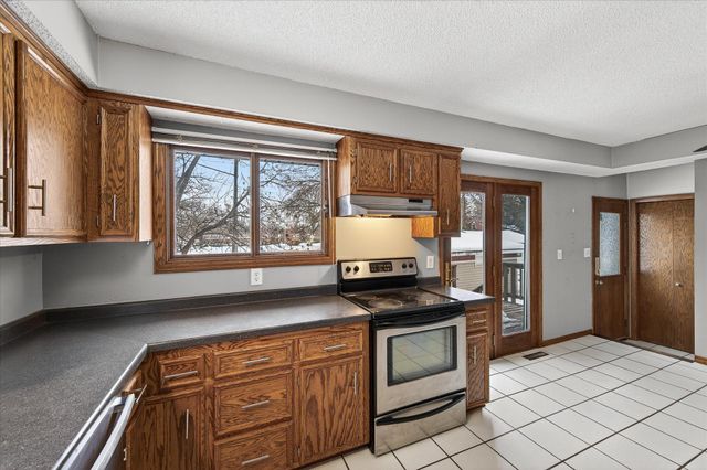 3252 Jersey Avenue S, Saint Louis Park, MN 55426