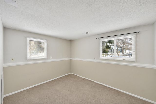 3252 Jersey Avenue S, Saint Louis Park, MN 55426