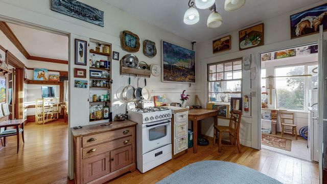 902 E Street, Eureka, CA 95501