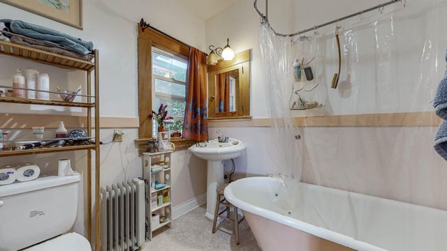 902 E Street, Eureka, CA 95501