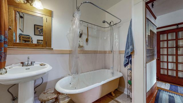 902 E Street, Eureka, CA 95501