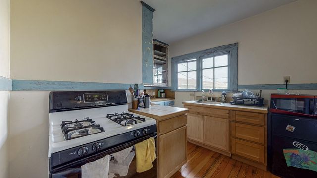 902 E Street, Eureka, CA 95501