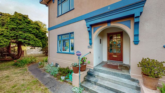 902 E Street, Eureka, CA 95501