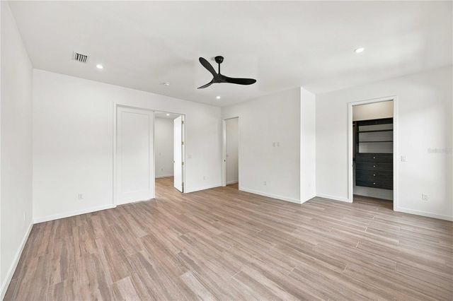 2258 ARLINGTON STREET, Sarasota, FL 34239
