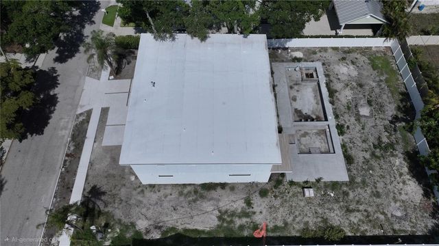 2258 ARLINGTON STREET, Sarasota, FL 34239