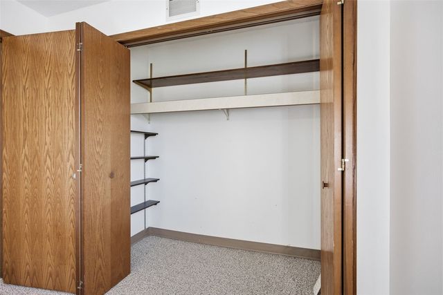 730 S Market Street 22, Solon, IA 52333