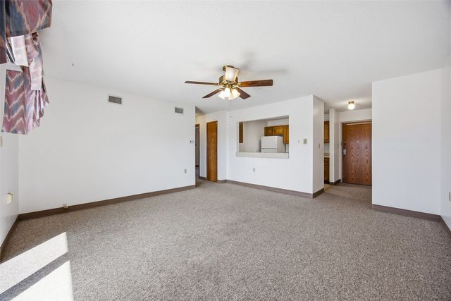 730 S Market Street 22, Solon, IA 52333
