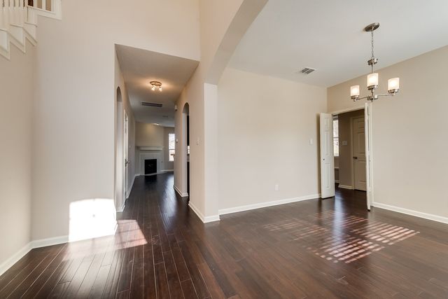 401 Preston Oaks Drive, Lewisville, TX 75067