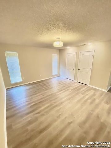 5830 Royal Haven, San Antonio, TX 78239