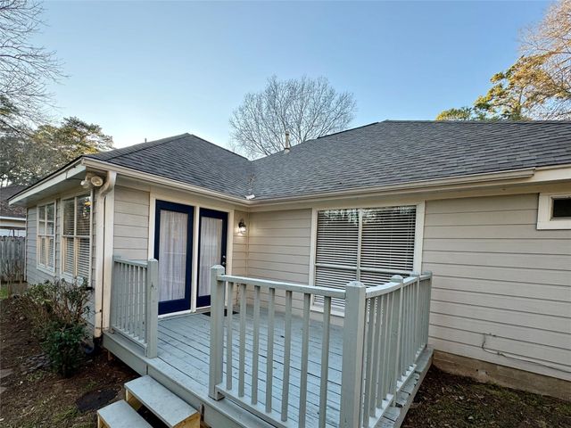 4006 Hunnington Drive, Conroe, TX 77303
