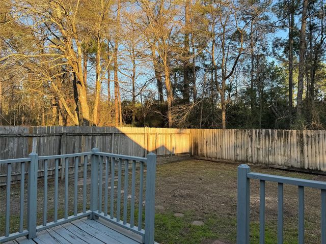 4006 Hunnington Drive, Conroe, TX 77303