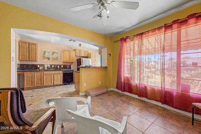 708 E PEPPER Place, Mesa, AZ 85203