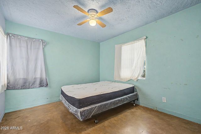 708 E PEPPER Place, Mesa, AZ 85203