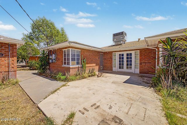 708 E PEPPER Place, Mesa, AZ 85203