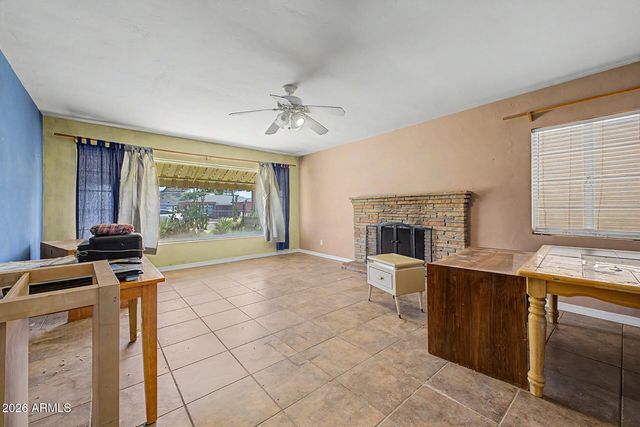 708 E PEPPER Place, Mesa, AZ 85203