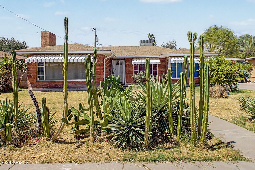 708 E PEPPER Place, Mesa, AZ 85203