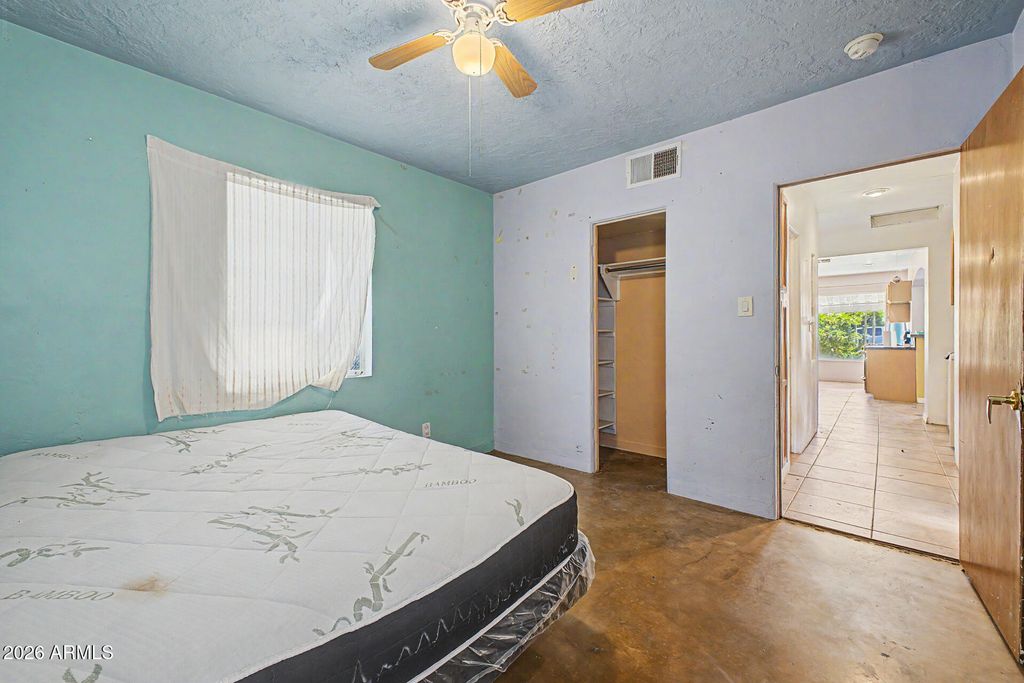 Image 20 of property listing at 708 E PEPPER Place, Mesa, AZ 85203