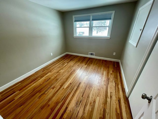 34 Foster Dr. 34, Framingham, MA 01701