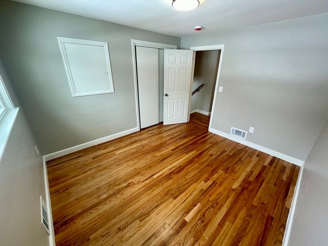 34 Foster Dr. 34, Framingham, MA 01701