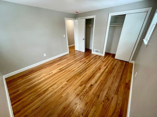 34 Foster Dr. 34, Framingham, MA 01701